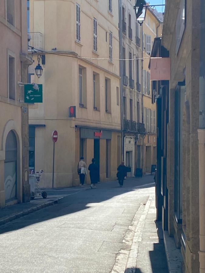 Appartement Climatise Dans Le Centre Historique D'Aix En Provence Aix-en-Provence Dış mekan fotoğraf